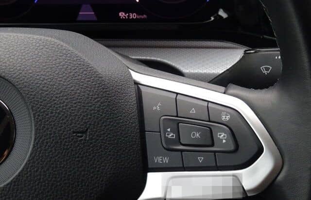 Volkswagen Golf VIII 1.5 TSI Active Navi/Klima/LED/Kamera foto 14