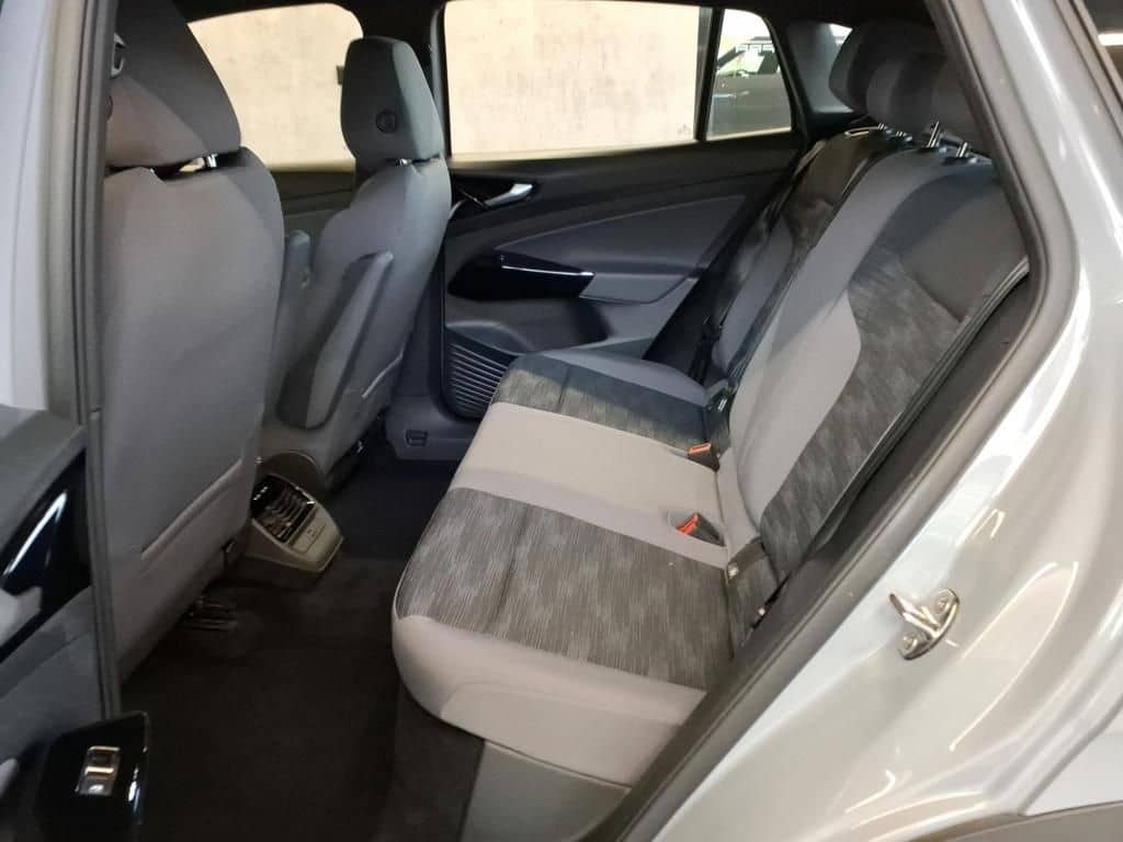 Volkswagen ID.4 Pure 55 kWh ACC/SHZ/LED/Navi/PDC foto 9