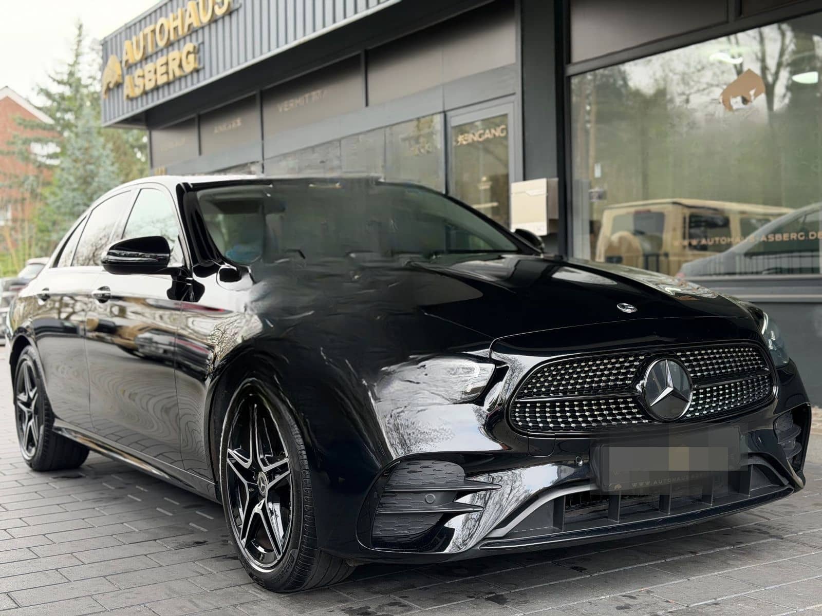 Mercedes-Benz E 220d Limo AMG LINE/NIGHT/TOTW/WIDE/LED foto 1