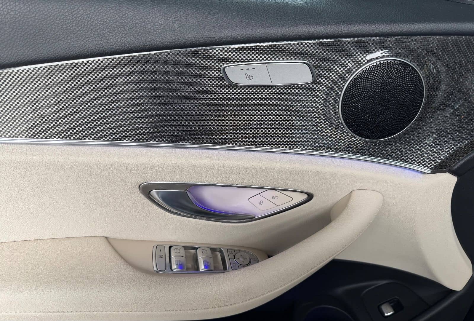 Mercedes-Benz E 220d Limo AMG LINE/NIGHT/TOTW/WIDE/LED foto 4