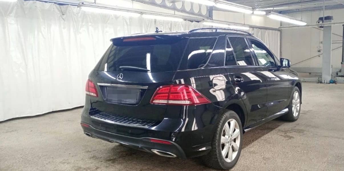 Mercedes-Benz GLE 350d #4MATIC #AMG #LED #AHK foto 4