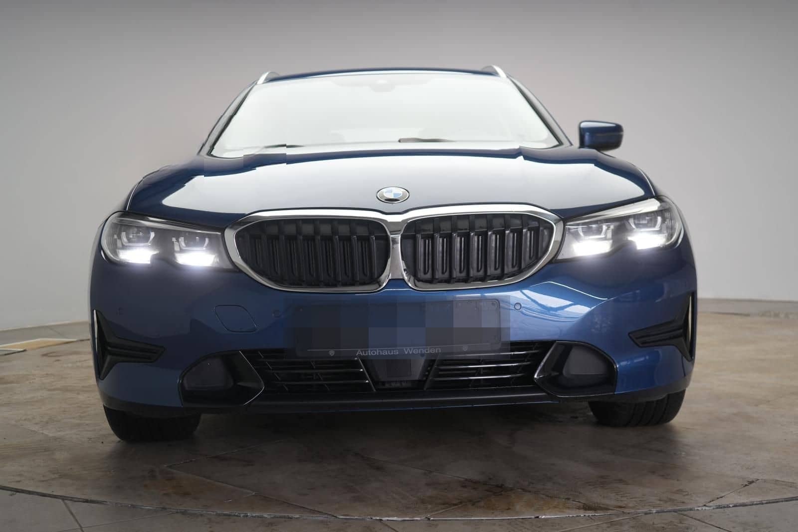 BMW 318 d Touring Sport Line Leder/ACC/Virtual/Carpl foto 2