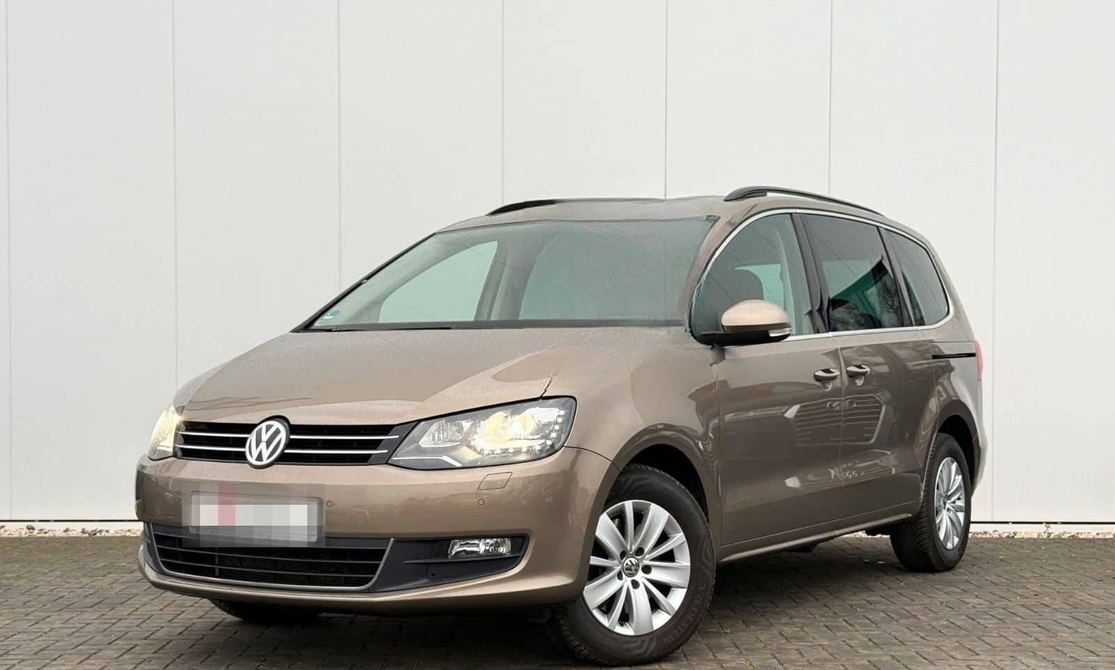 Volkswagen Sharan 2.0TDI Comfortline DSG KEYLESS AHK foto 7