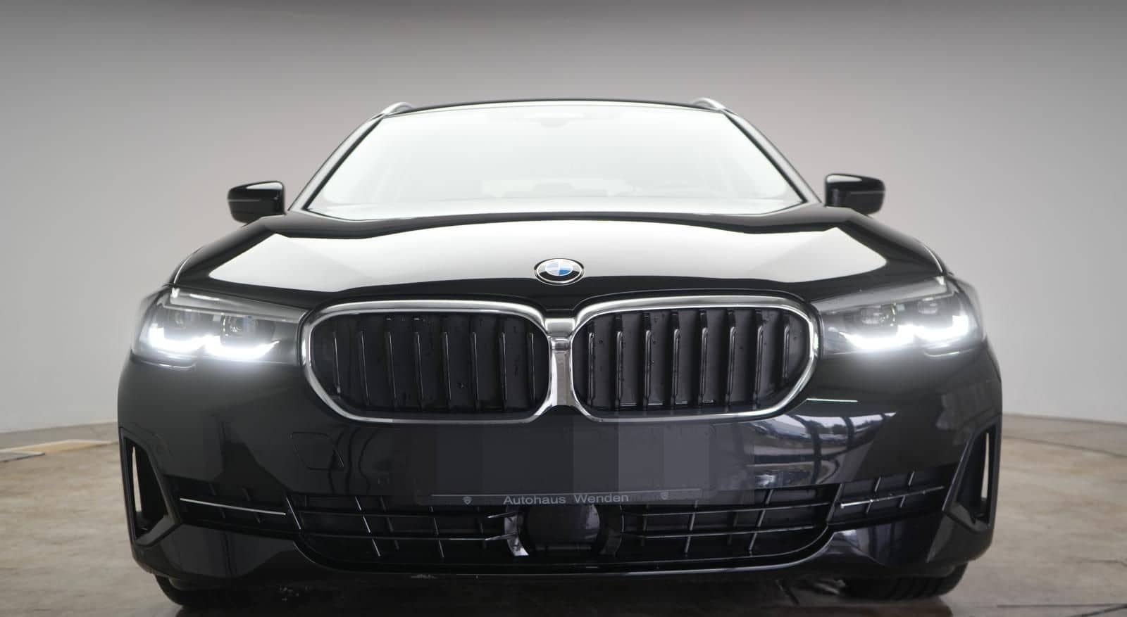 BMW 520 i Touring Leder/ACC/Kamera/HUD/Carplay foto 2