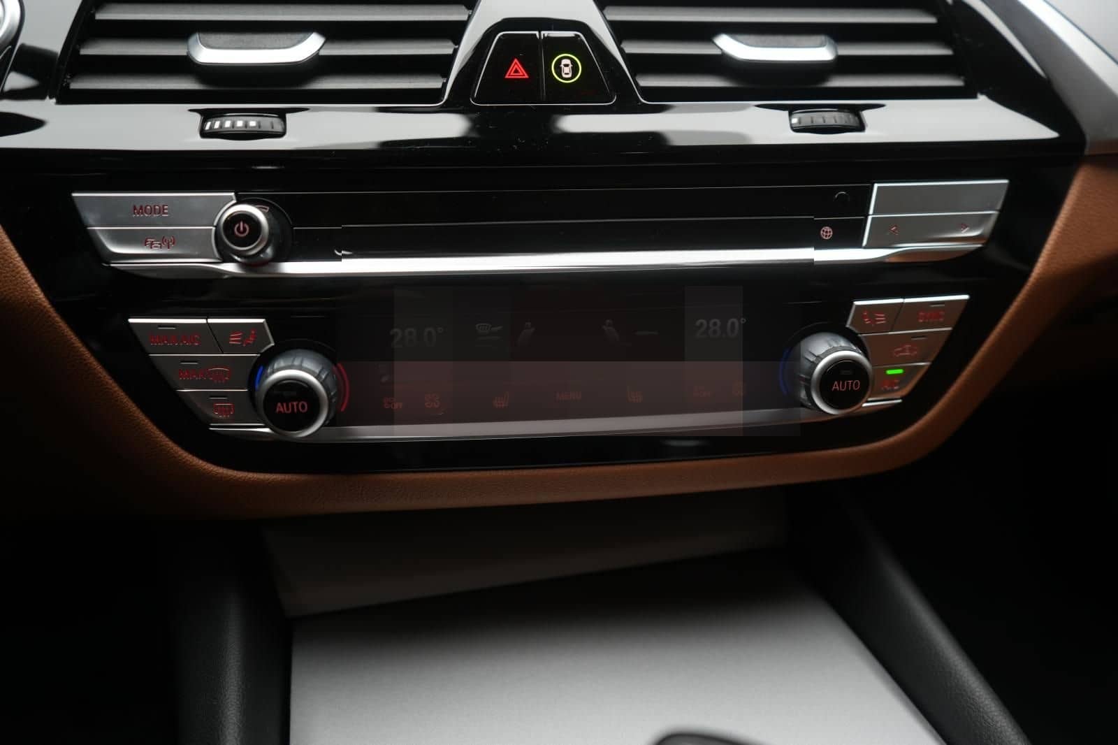 BMW 520 i Touring Leder/ACC/Kamera/HUD/Carplay foto 16