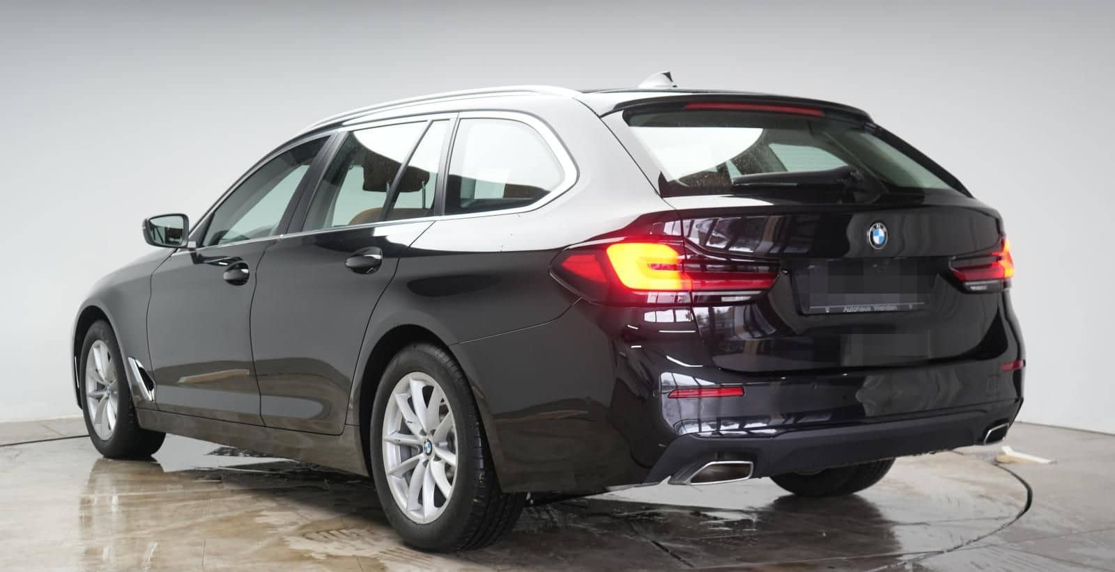 BMW 520 i Touring Leder/ACC/Kamera/HUD/Carplay foto 5