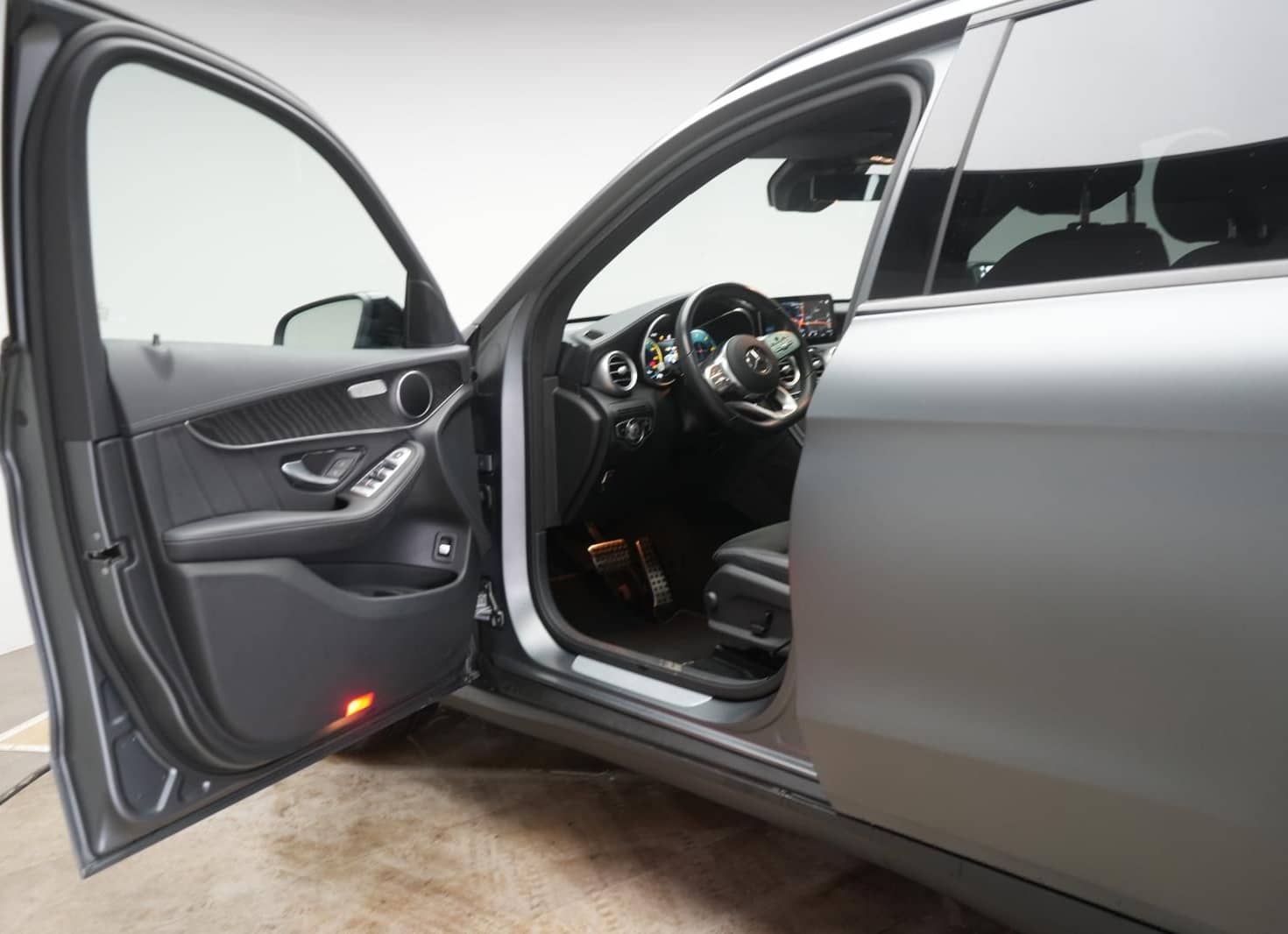 Mercedes-Benz GLC 300 d 4Matic 9G-Tronic AMG Distronic/Kamera/ foto 11