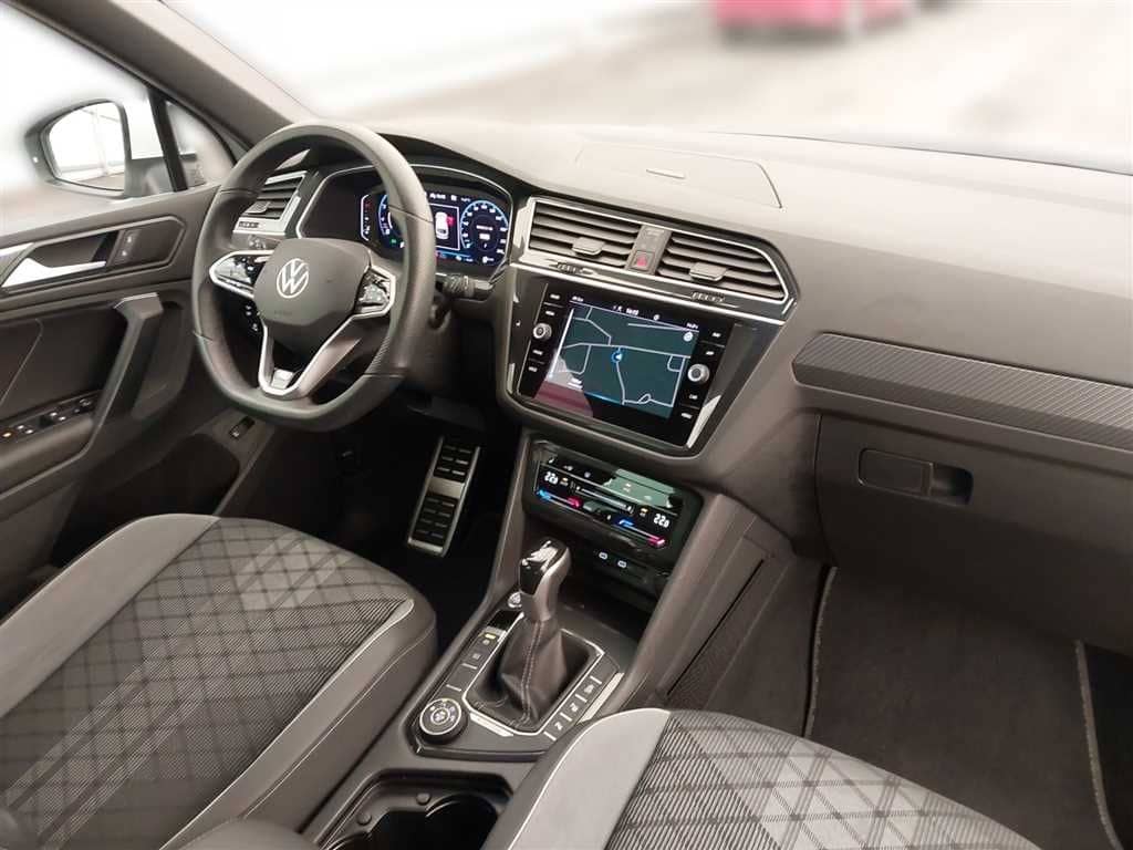 Volkswagen Tiguan R-Line 2.0 TSI DSG 4MOTION BusinessPremiu foto 16