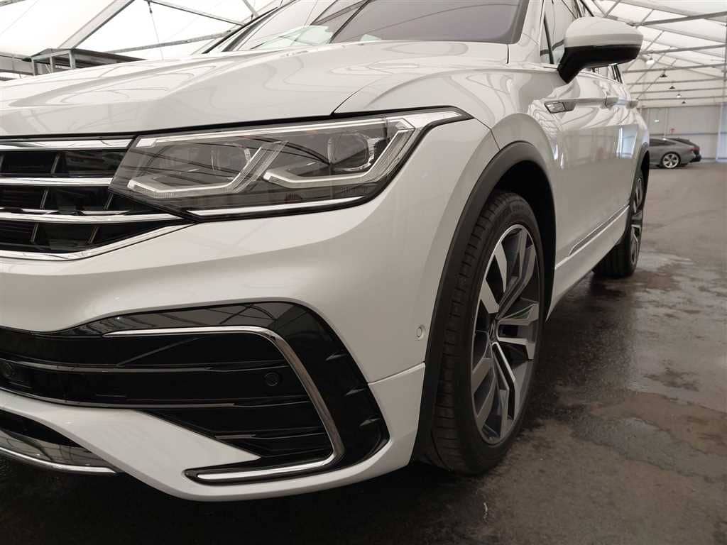 Volkswagen Tiguan R-Line 2.0 TSI DSG 4MOTION BusinessPremiu foto 19