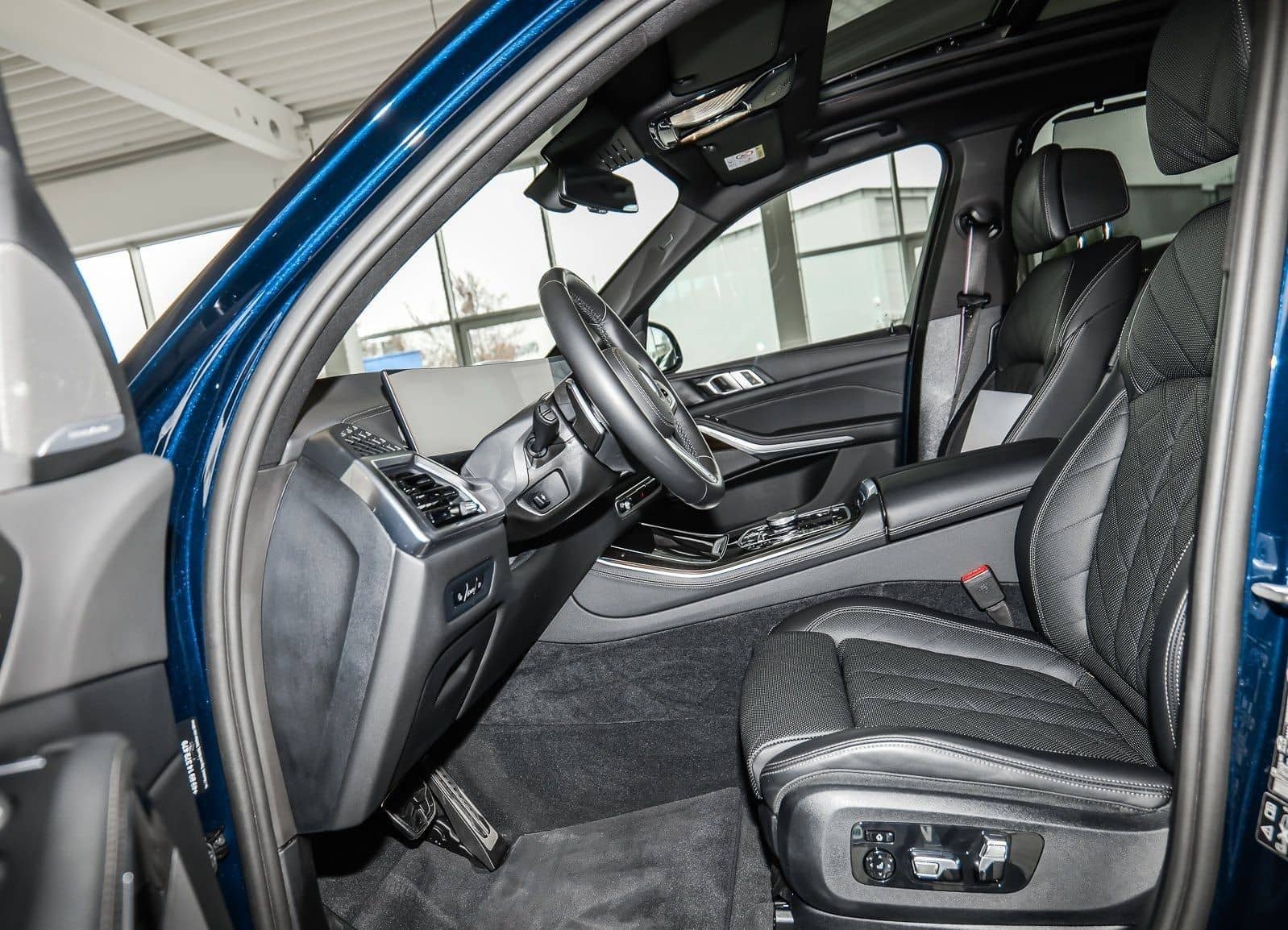 BMW X5 xDrive40d MSportPro 7-Sitz AHK Pano Luftfeder foto 5