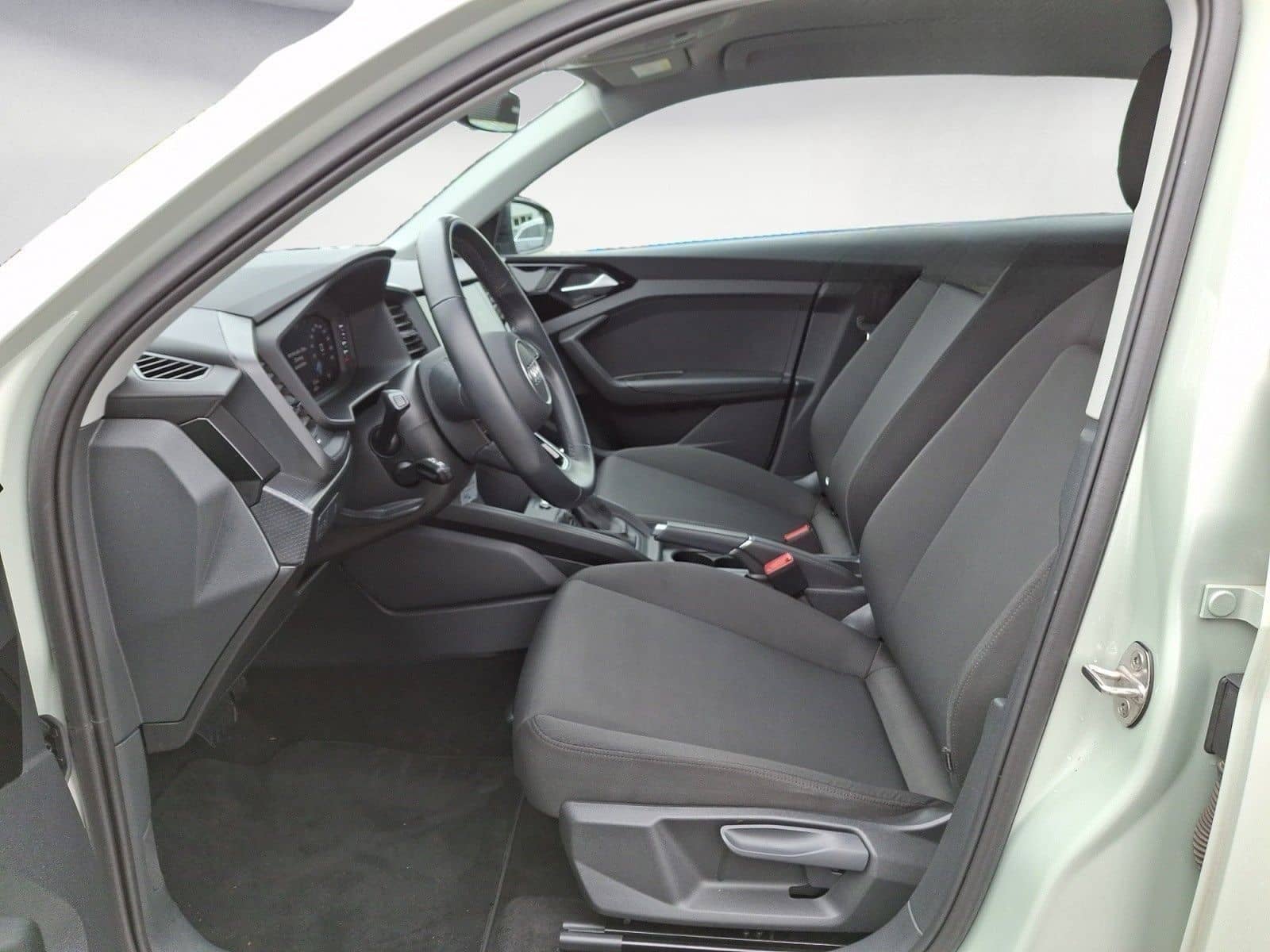 Audi A1 allstreet 30TFSI S tronic Optik Kontrast ACC foto 8