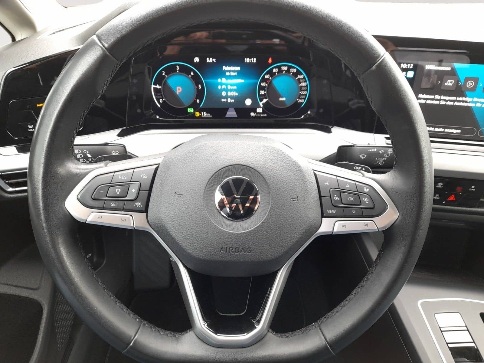 Volkswagen Golf VIII Variant 2.0 TDI Life Navi ACC CarPlay foto 11