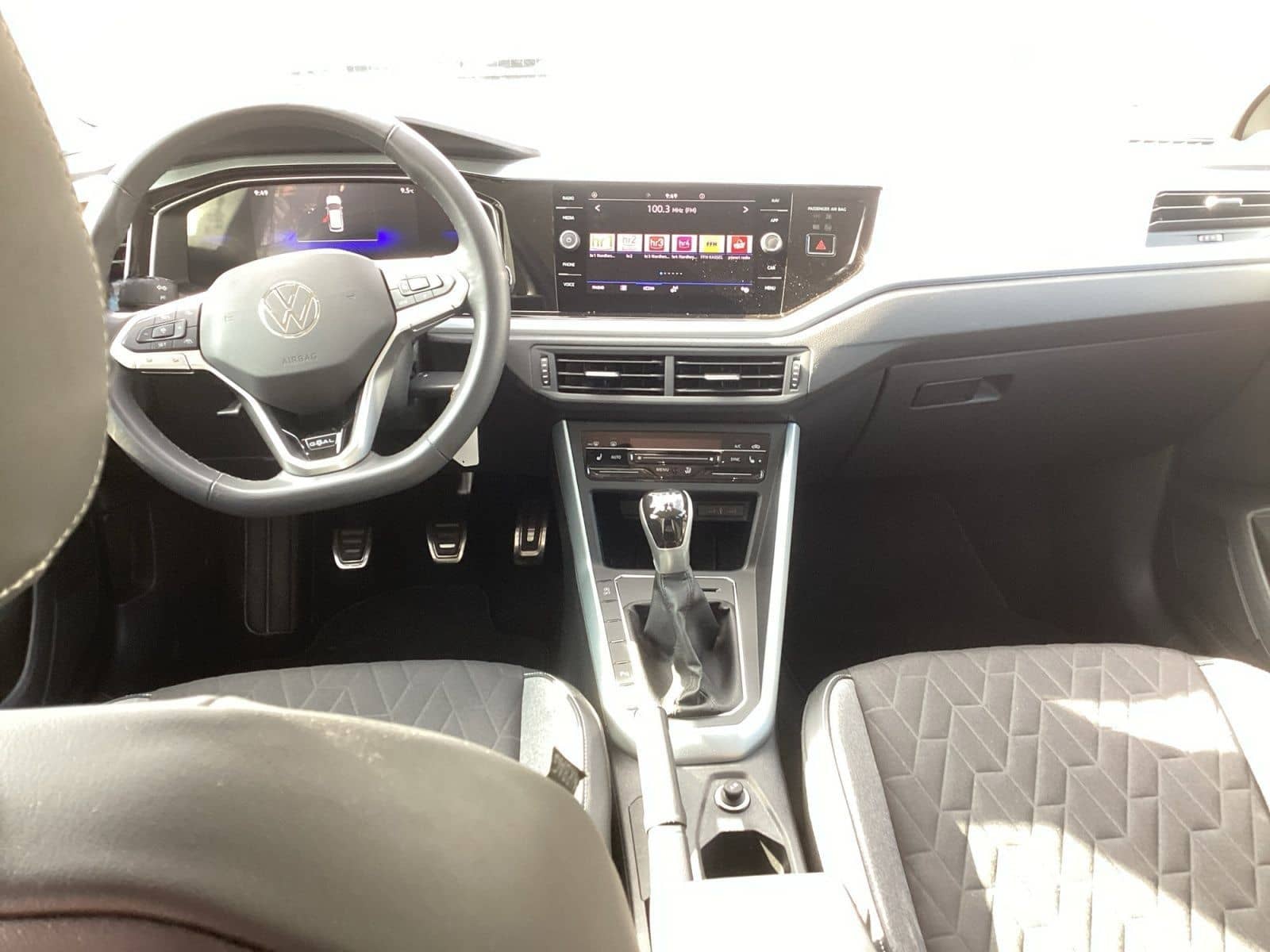 Volkswagen Taigo 1,0TSI GOAL LED Sitzheizung AppConnect foto 8