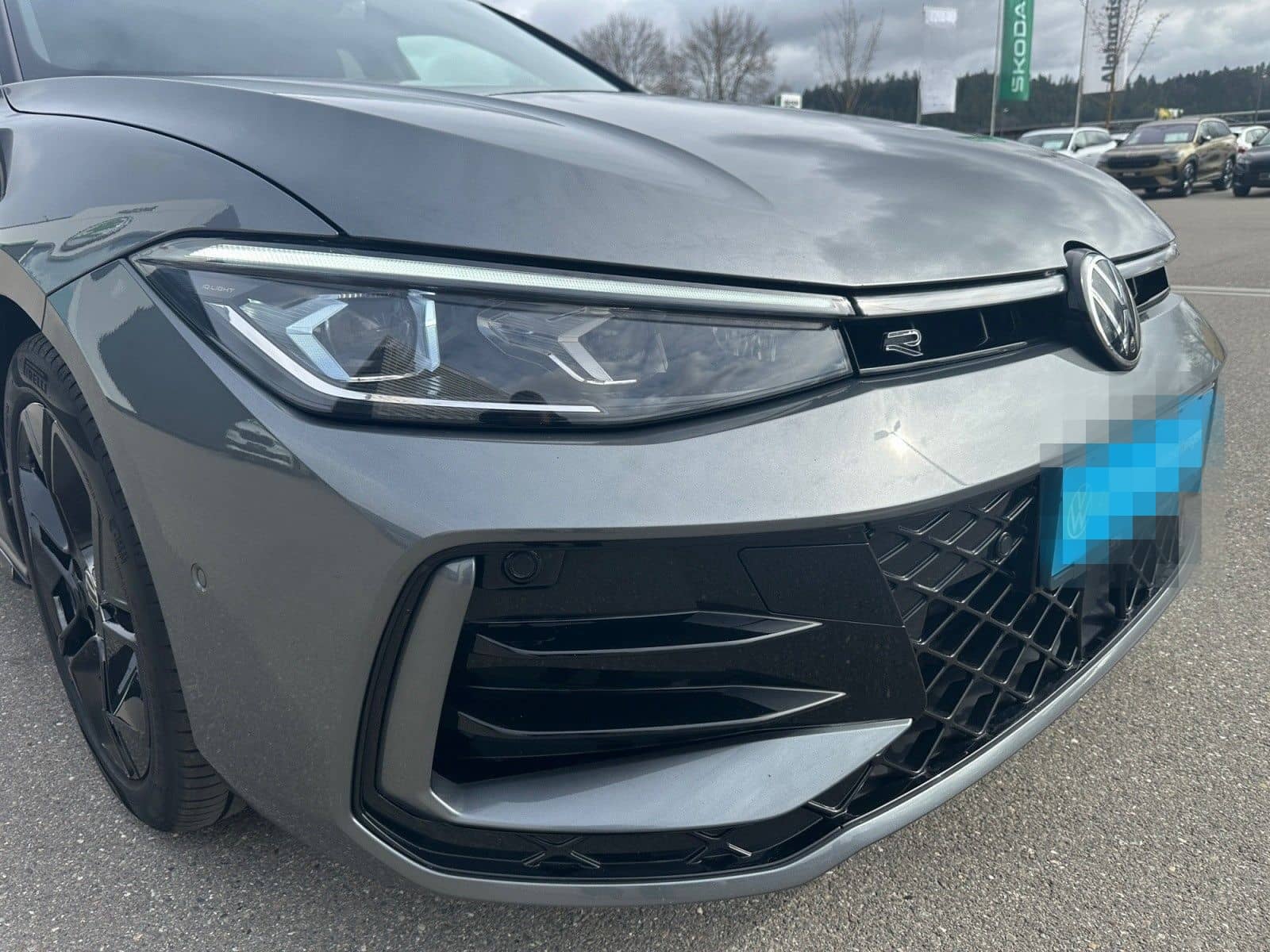 Volkswagen Passat Variant 2.0 TDI DSG R-Line BlackStyle AHK foto 13