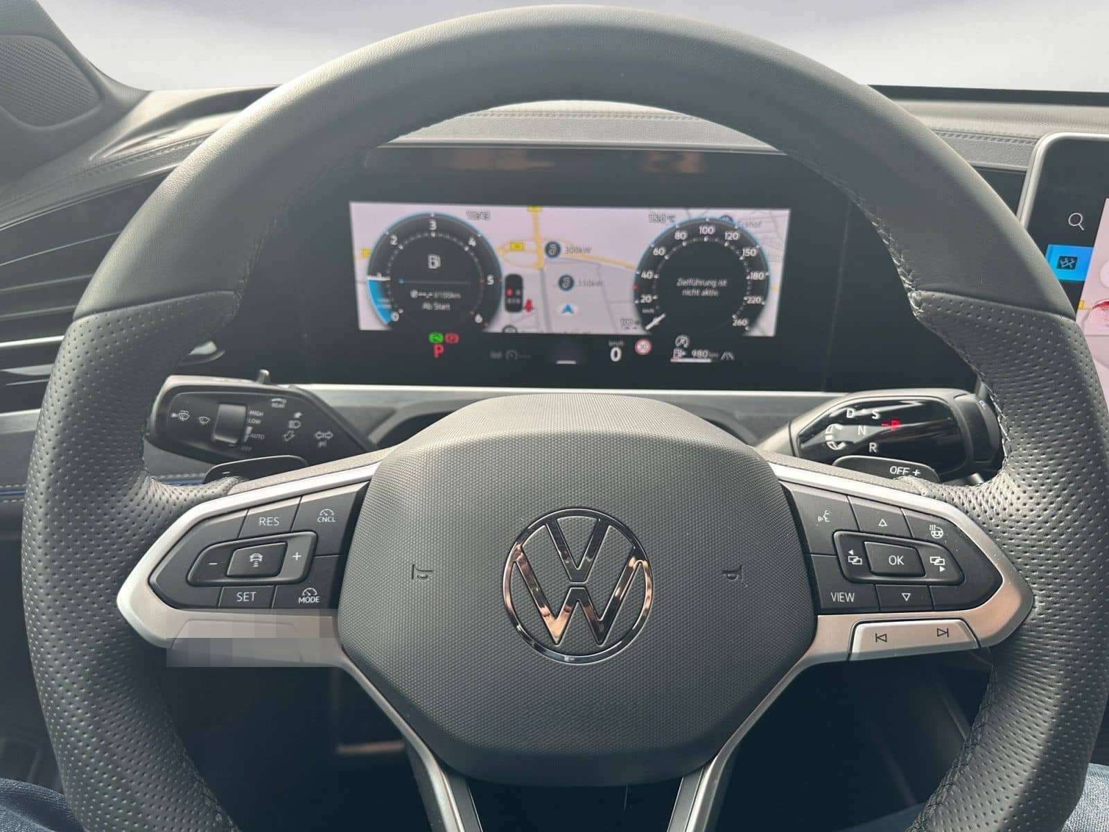 Volkswagen Passat Variant 2.0 TDI DSG R-Line BlackStyle AHK foto 10