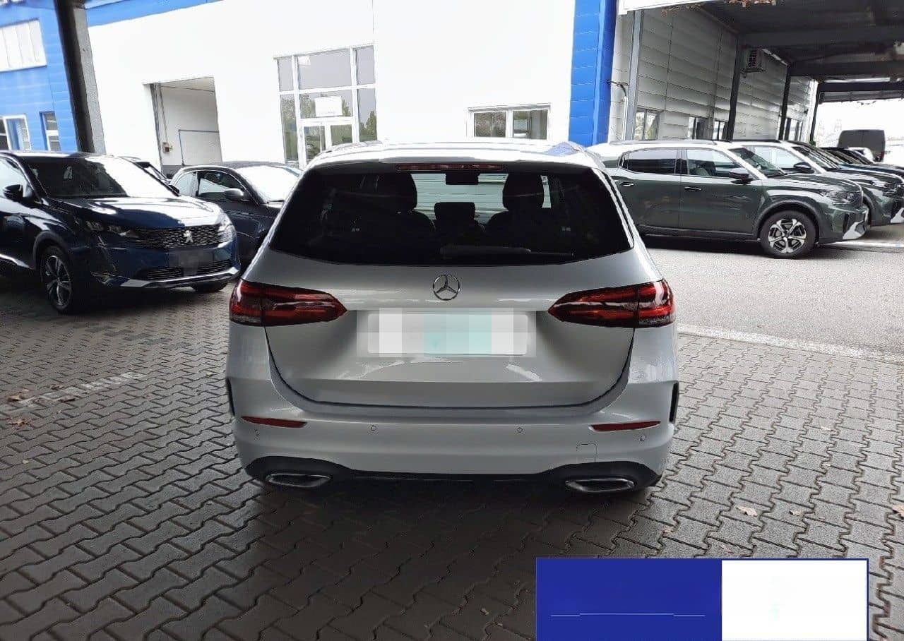 Mercedes-Benz B 180 (BM 247) B 180 (247.084) foto 5