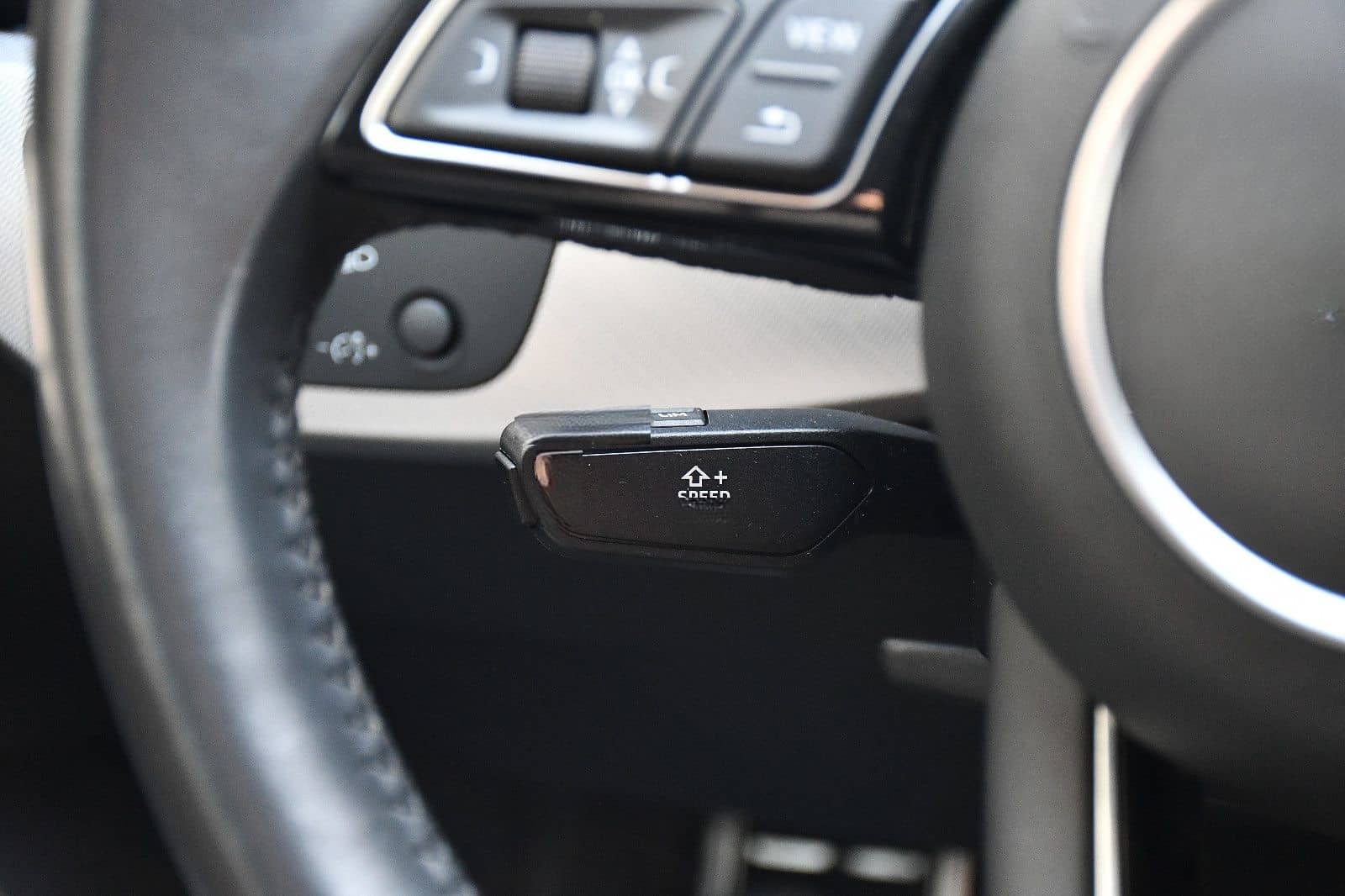 Audi A4 Avant sport Aut. S-Line MMI Virtual Akustik foto 20