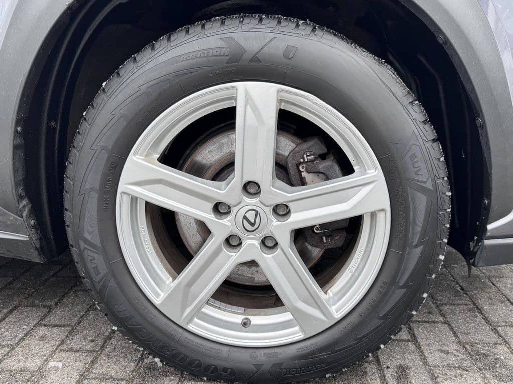 Lexus NX 300h ALLRAD foto 20