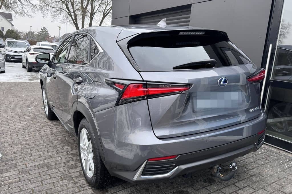 Lexus NX 300h ALLRAD foto 4