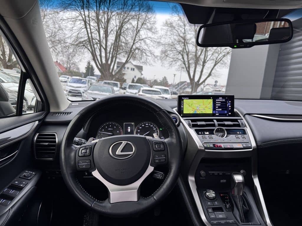 Lexus NX 300h ALLRAD foto 9
