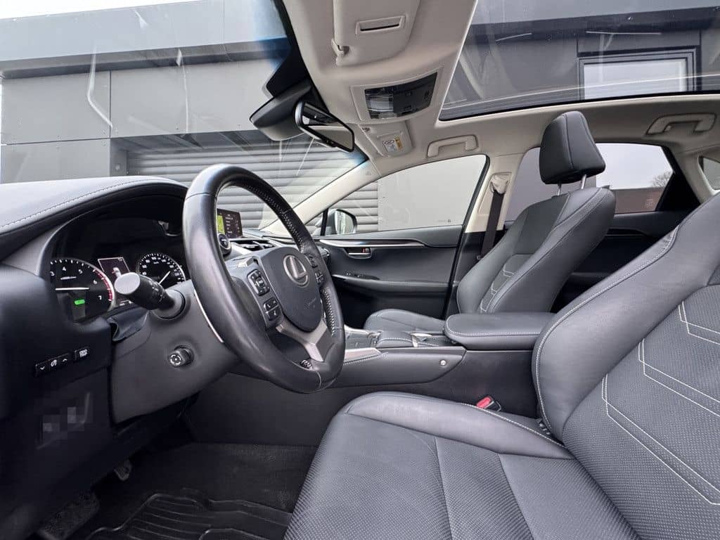 Lexus NX 300h ALLRAD foto 10