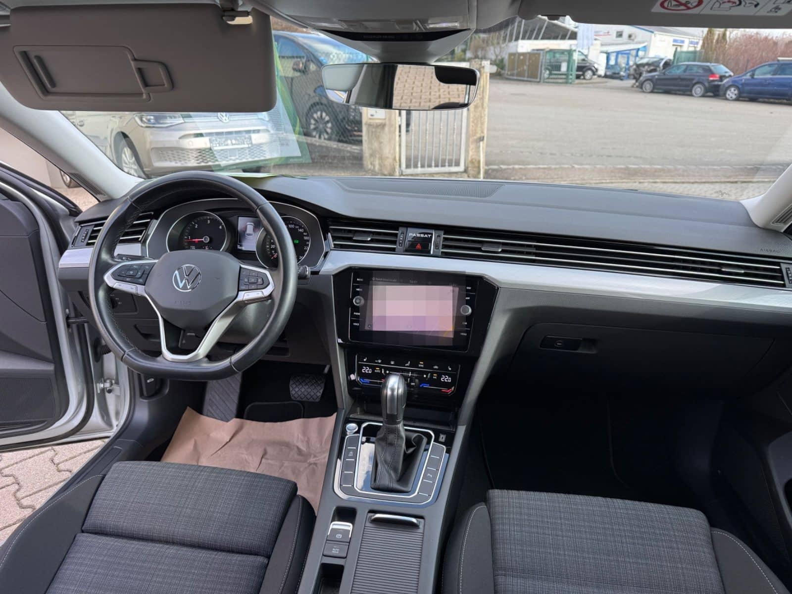 Volkswagen Passat Var Business 2.0TDI AHK Kamera TravelAss foto 22