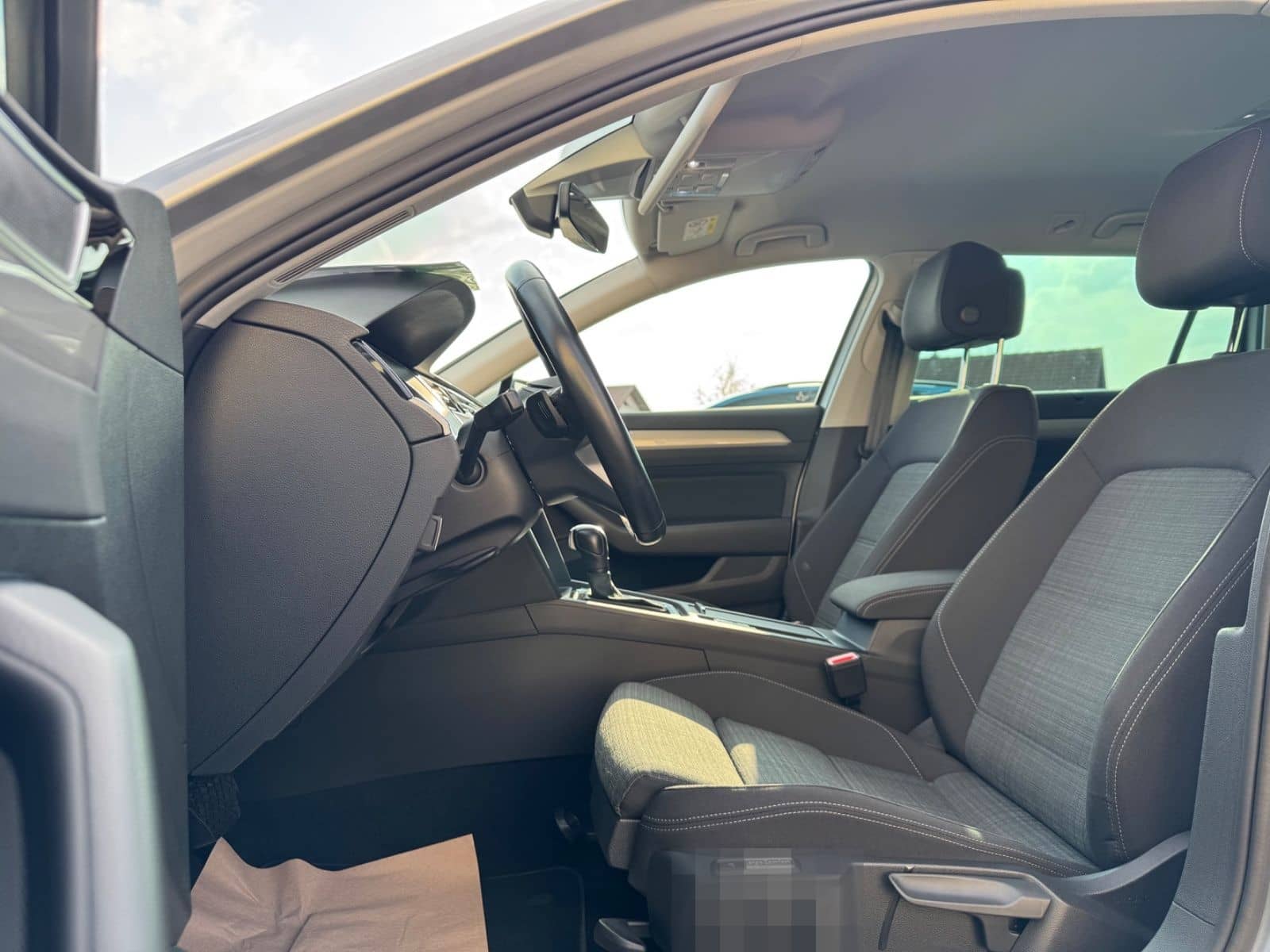 Volkswagen Passat Var Business 2.0TDI AHK Kamera TravelAss foto 8