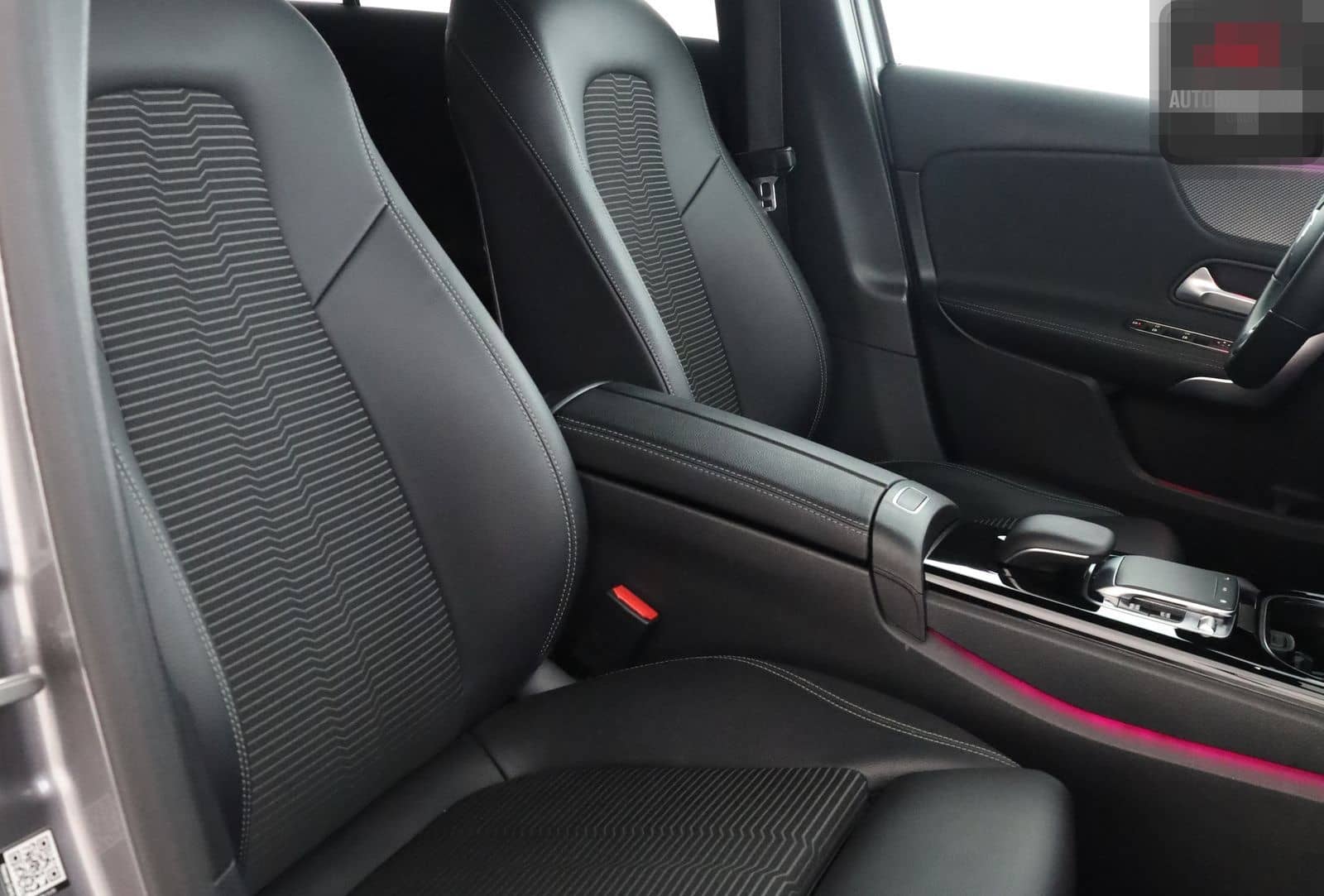 Mercedes-Benz A 200 PROGRESSIVE AMBIENTE,TOTWINKEL,CARPLAY foto 11