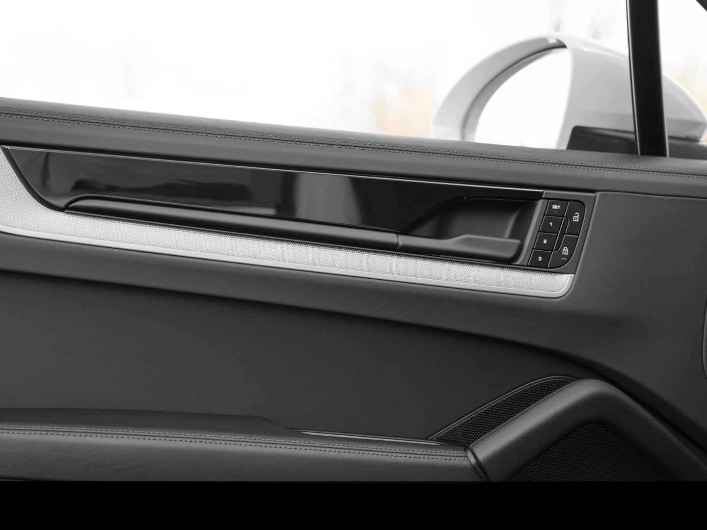 Porsche Cayenne E-Hybrid HA-Lenkung InnoDrive Head-Up foto 24