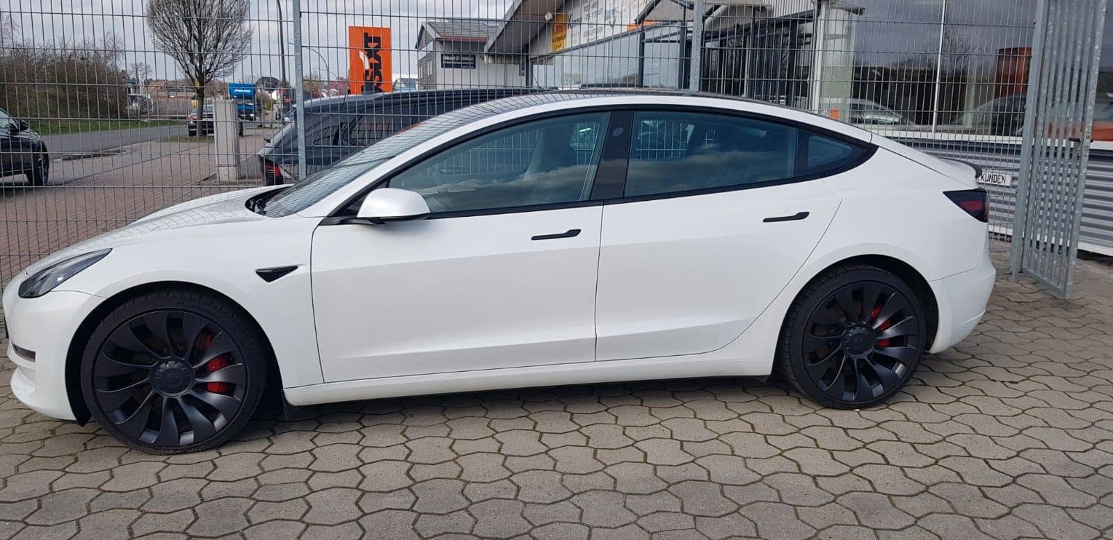Tesla Model 3 Performance Dual AWD foto 2