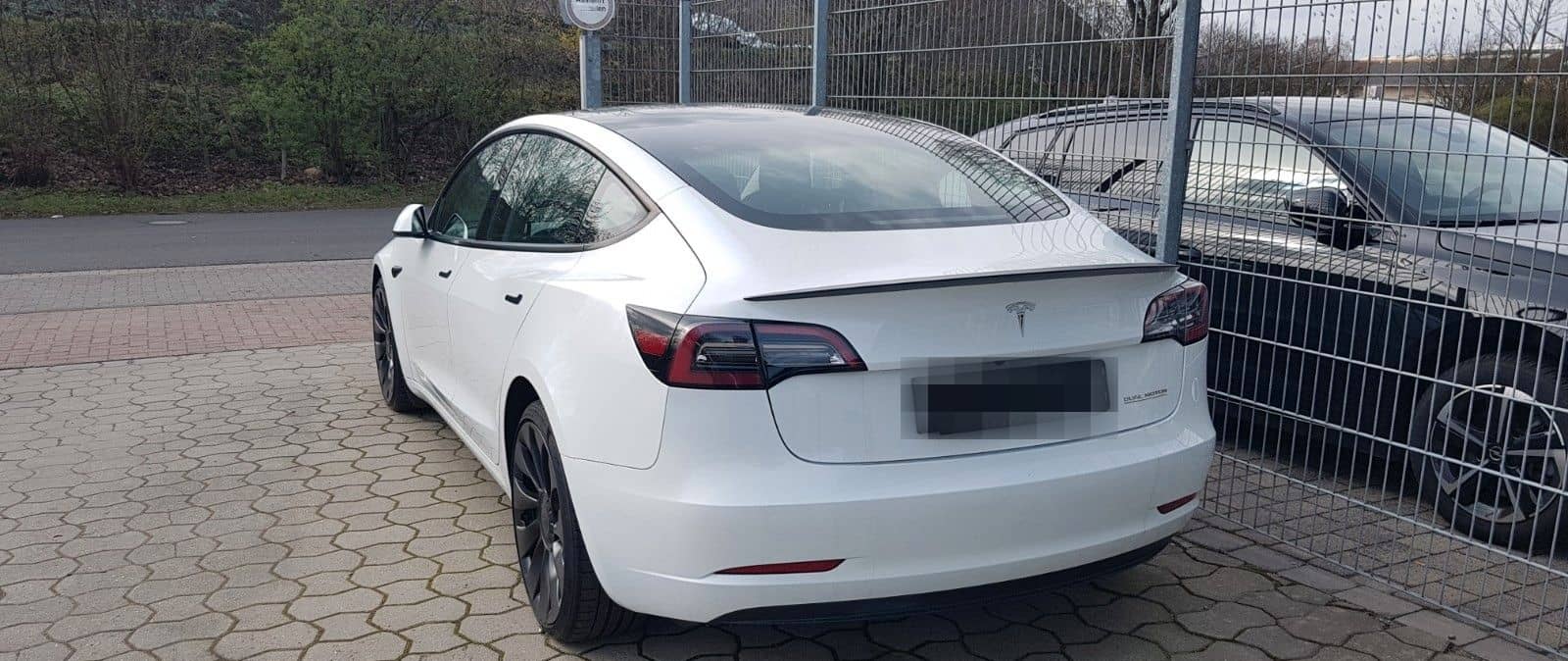 Tesla Model 3 Performance Dual AWD foto 3