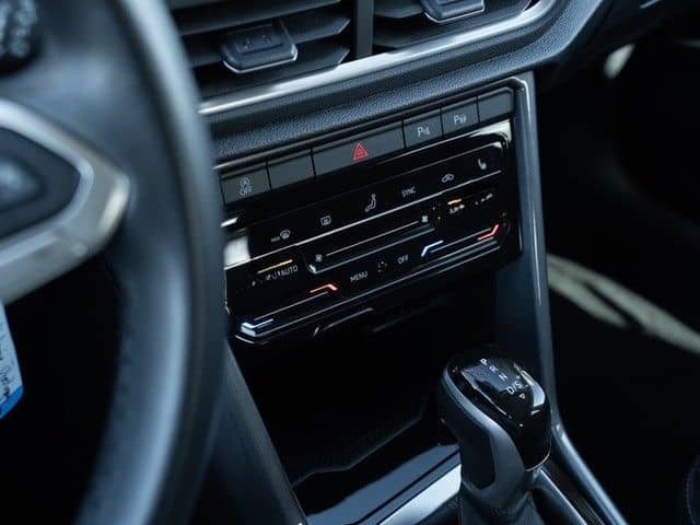 Volkswagen T-Roc Style TSI DSG AHK Navi Kamera ergoSitz foto 13