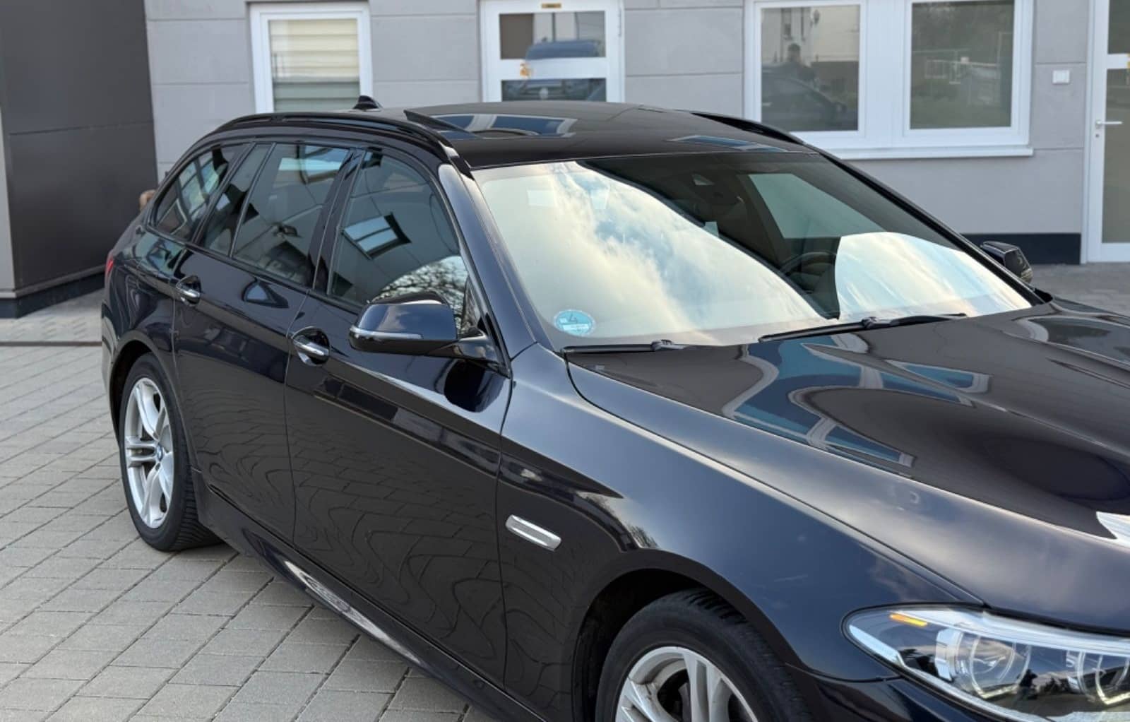 BMW 530d 5 Touring 530 d xDrive M-Paket/Pano/Service foto 17