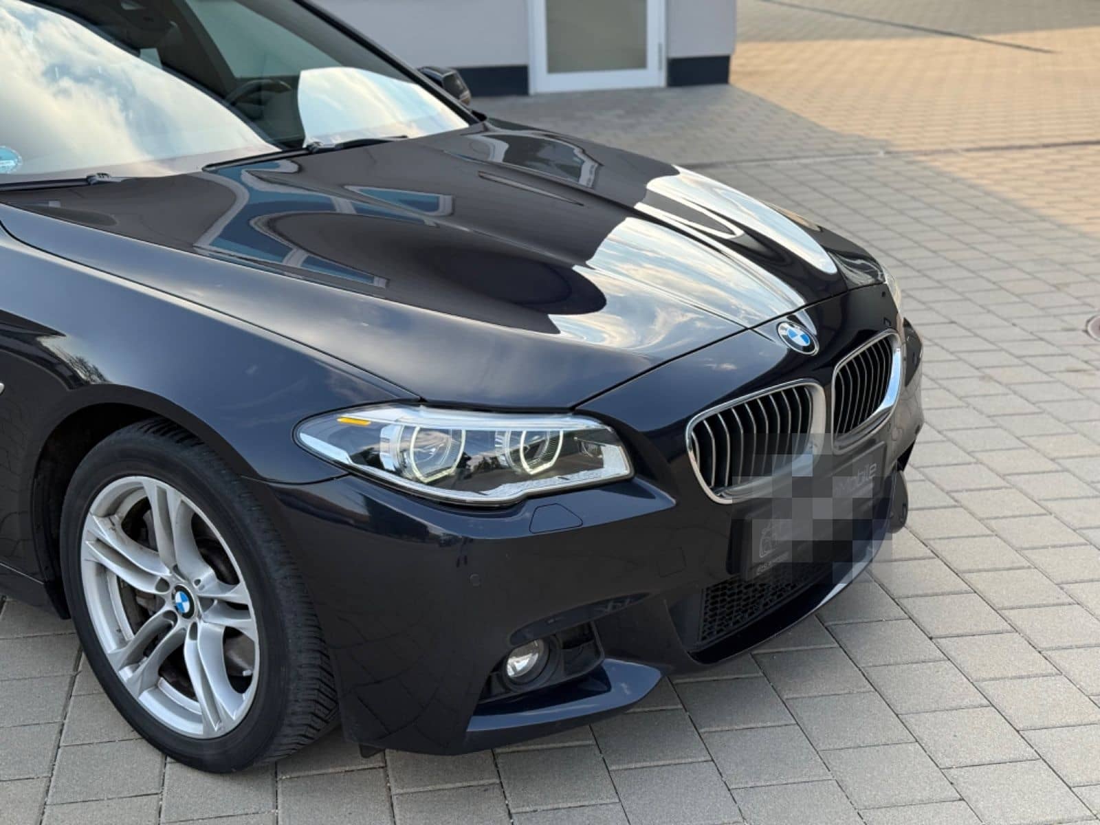 BMW 530d 5 Touring 530 d xDrive M-Paket/Pano/Service foto 18