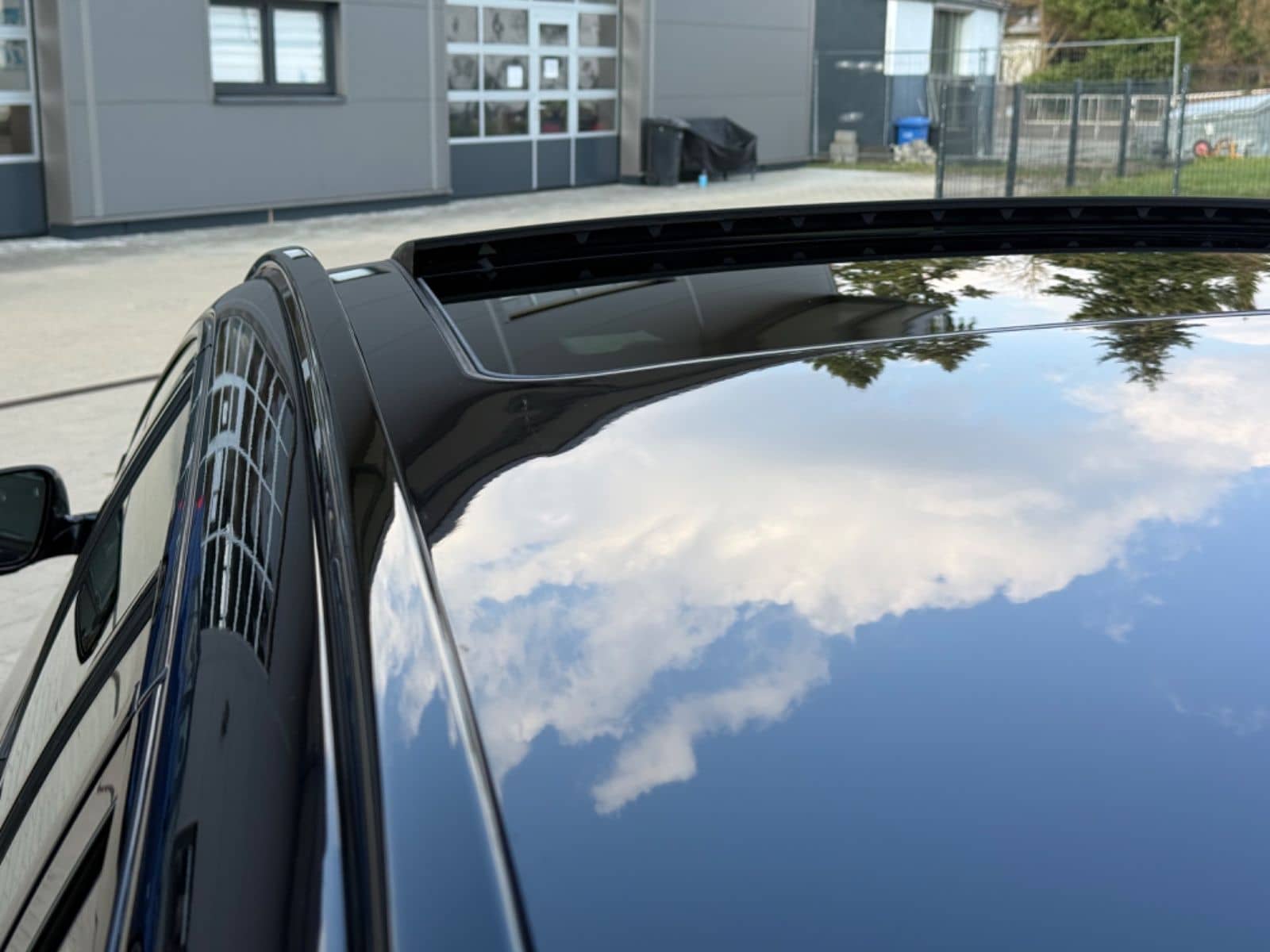 BMW 530d 5 Touring 530 d xDrive M-Paket/Pano/Service foto 23