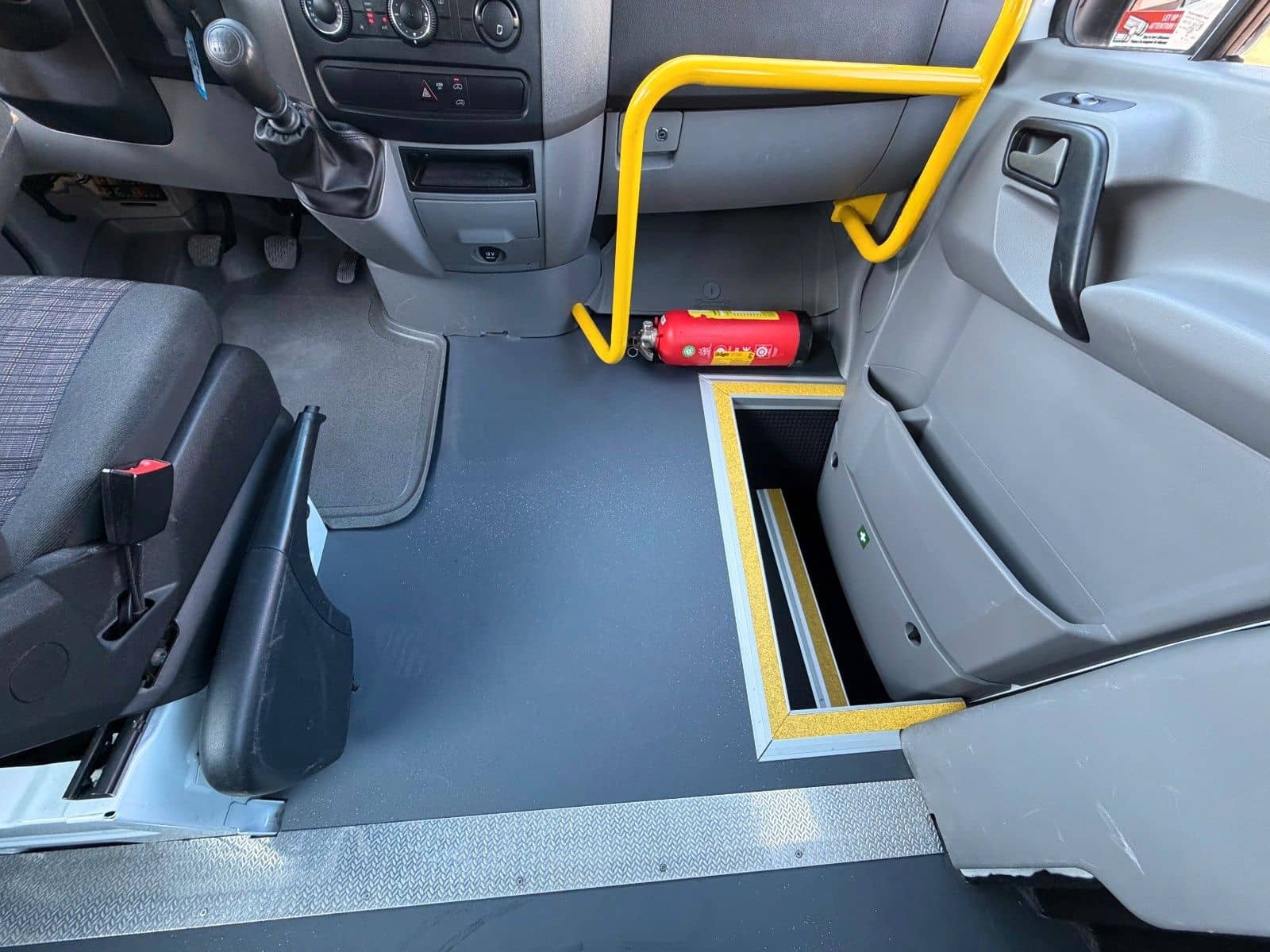 Mercedes-Benz Sprinter 313 Cdi 9Sitze+Rollstuhllift Klima Navi foto 13