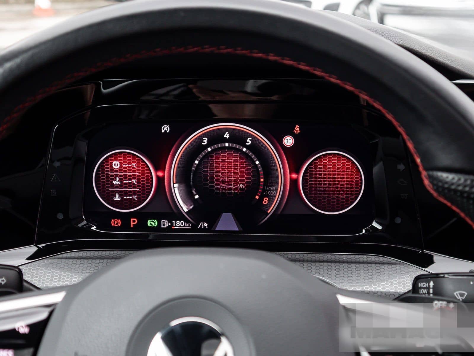 Volkswagen Golf VIII GTI Clubsport 2.0 TSI LED+ Navi Pano P foto 17