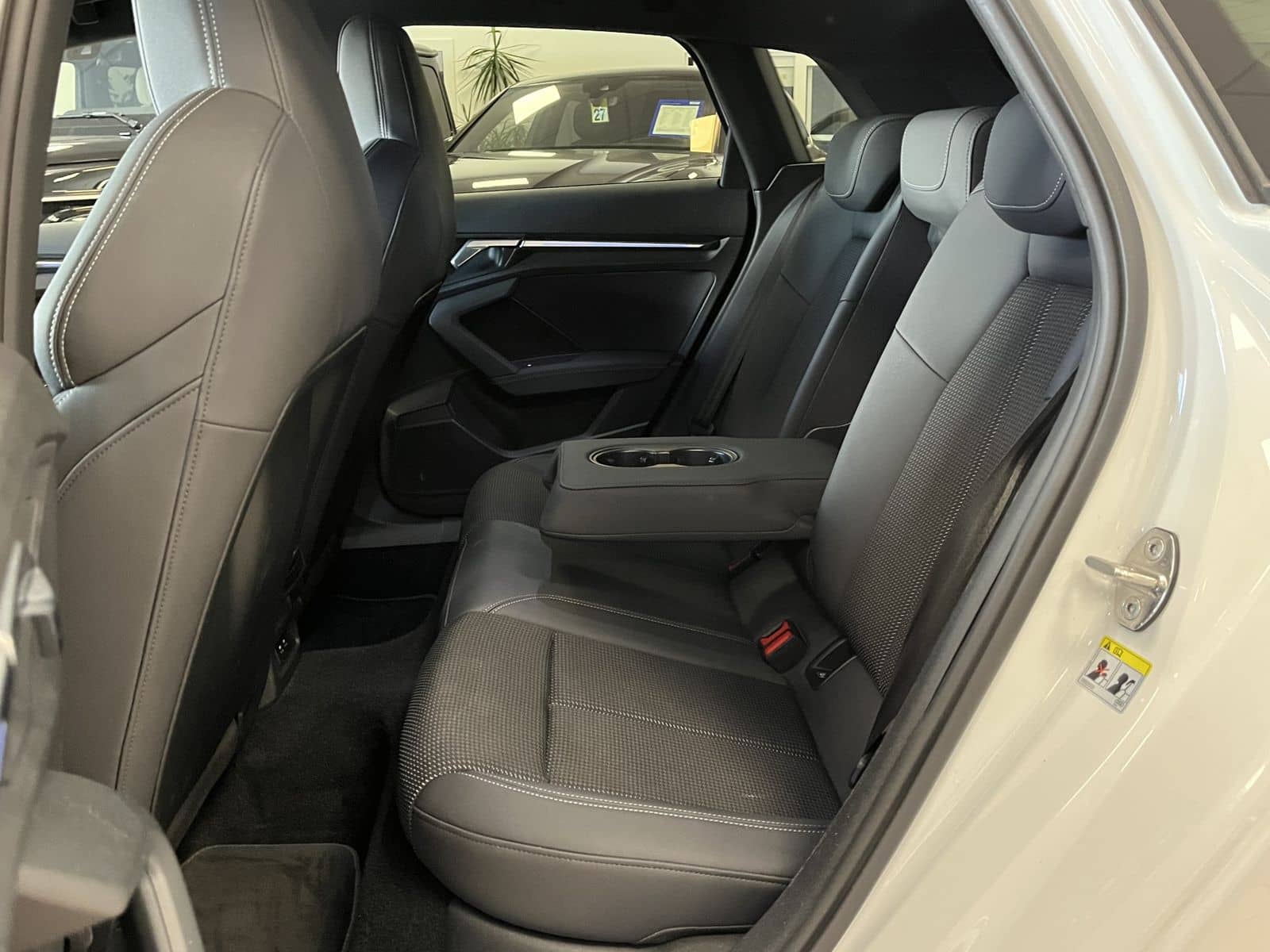 Audi A3 40 TFSI e S-Line*CarPlay*ACC*R-Cam*LED*SHZ*1H foto 9