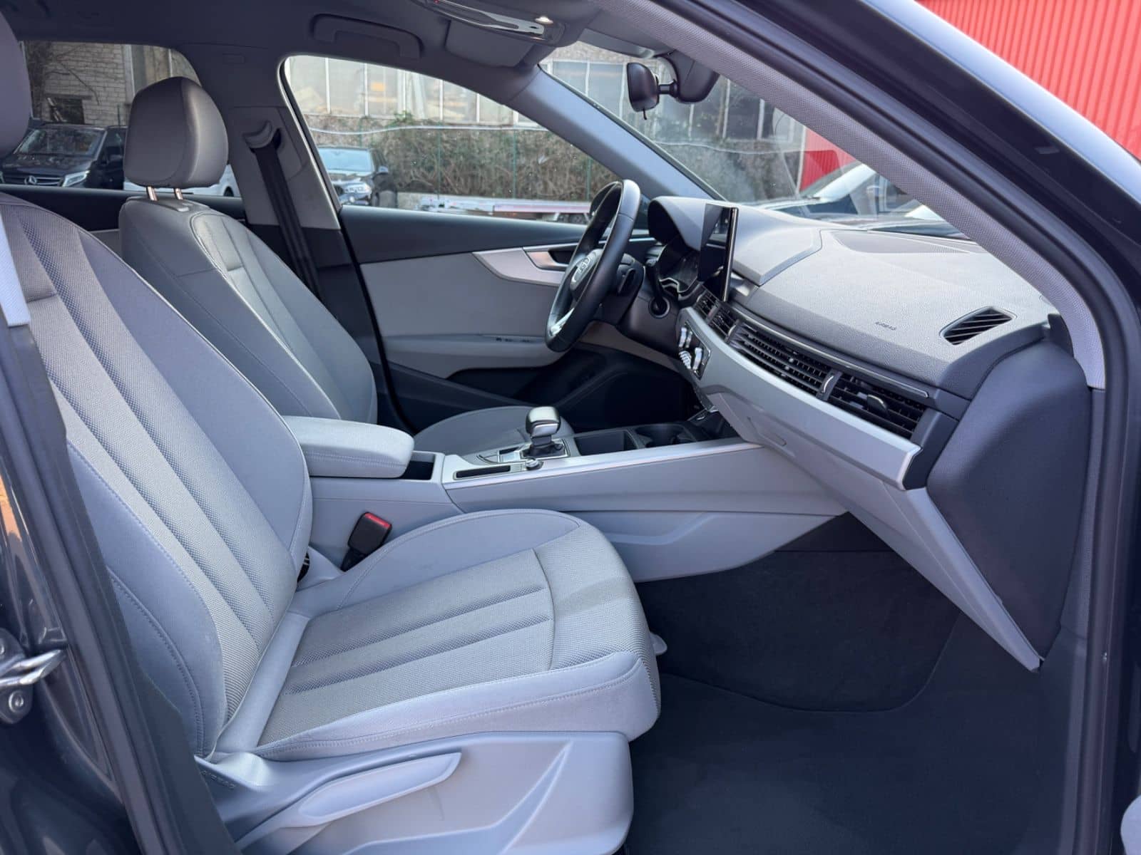 Audi A4 Avant 40 TDI LED/HeadUp/Kamera/Navi foto 21