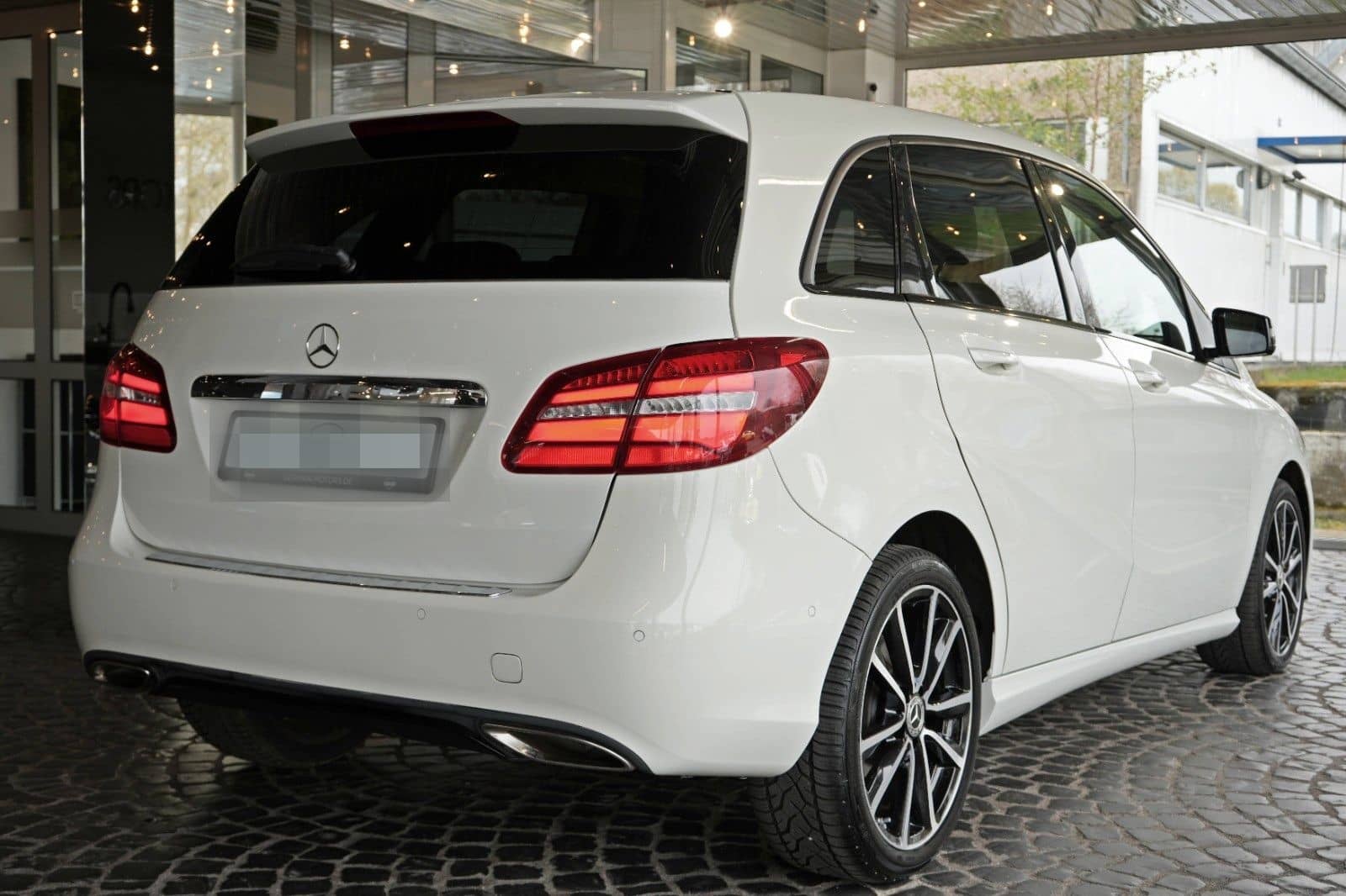 Mercedes-Benz B 220 4Matic Urban Style Edition NIGHT|BUSINESS foto 7