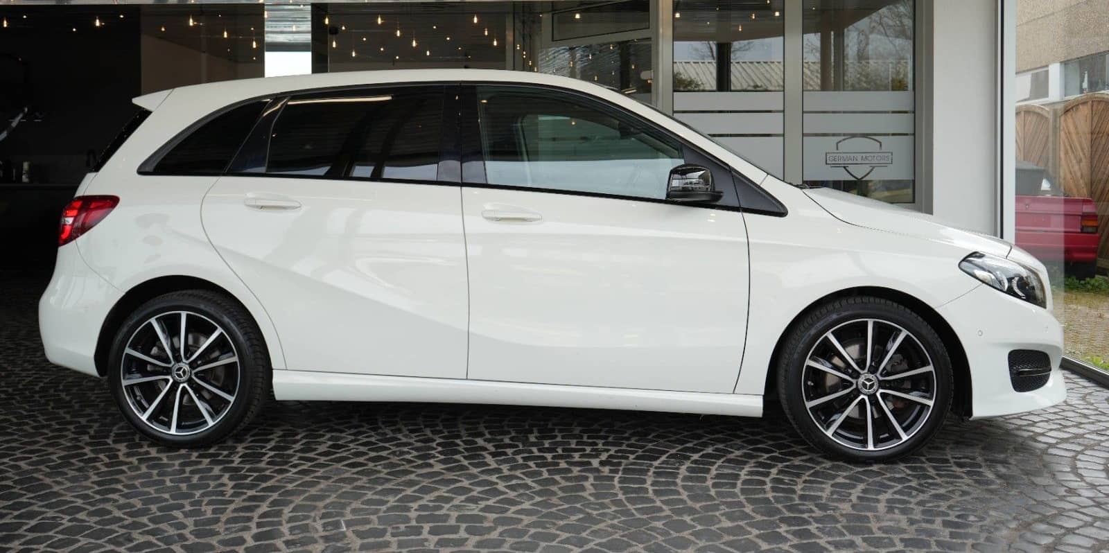 Mercedes-Benz B 220 4Matic Urban Style Edition NIGHT|BUSINESS foto 9