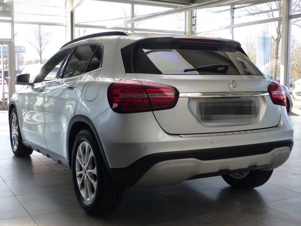 Mercedes-Benz GLA 250 4Matic Style Navi+Kamera+LED+Shzg+PDC+LM foto 6