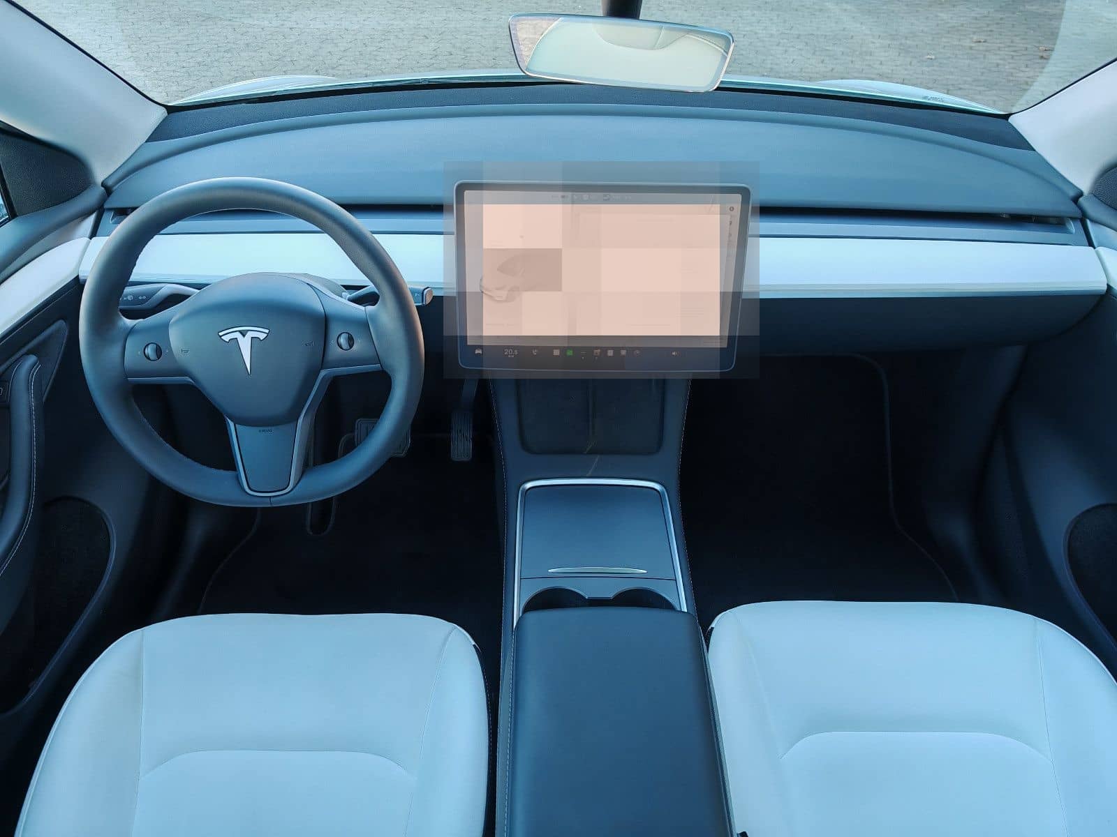 Tesla Model Y LongRange AWD / white leather foto 3