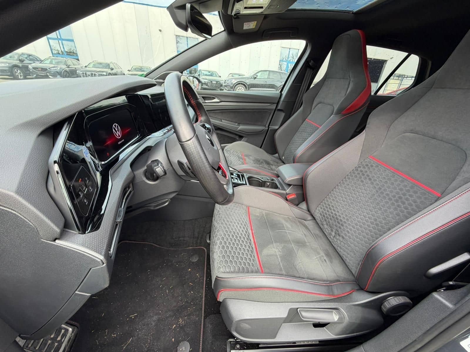 Volkswagen Golf GTI Clubsport 2.0 TSI /MATRIX/PANO/TRAVEL/ foto 11