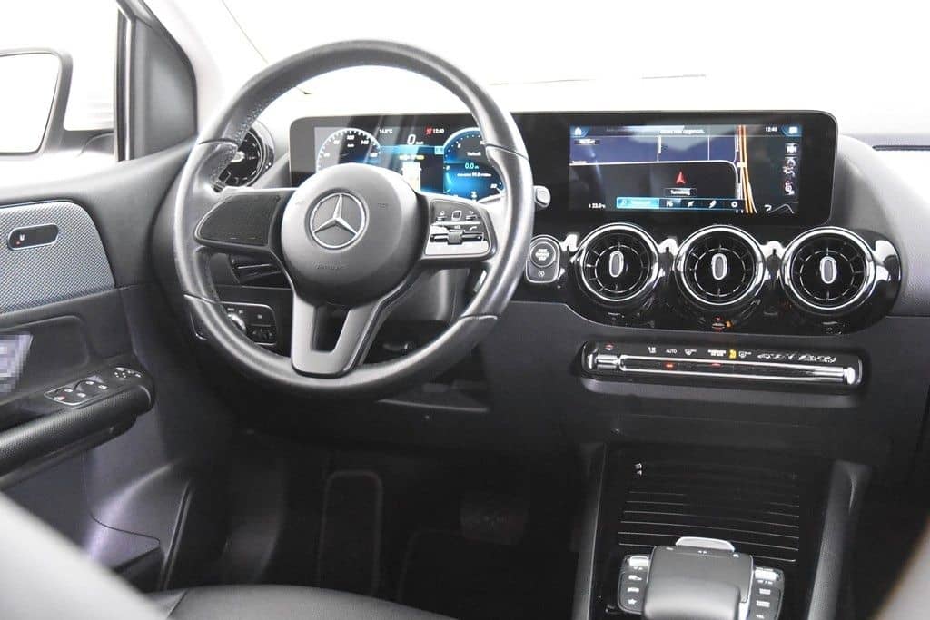 Mercedes-Benz B 180 Automatik *1.Hand*Navi*Leder*SHZ* foto 11