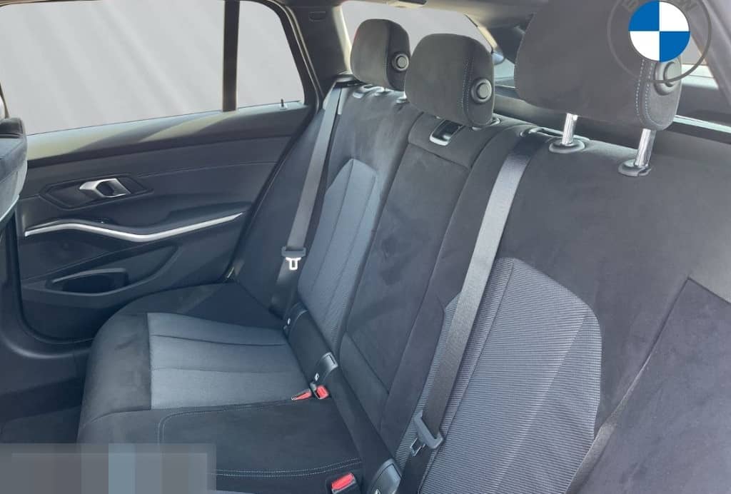 BMW 318 i Touring M Sport LC Prof Ad. LED Driv Assis foto 9