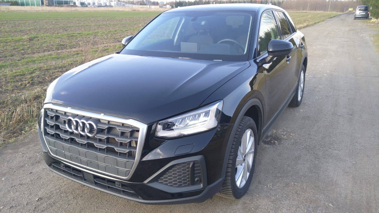 Audi Q2 35 1.5 TFSI STronic Navi Rückfahrkamera foto 1