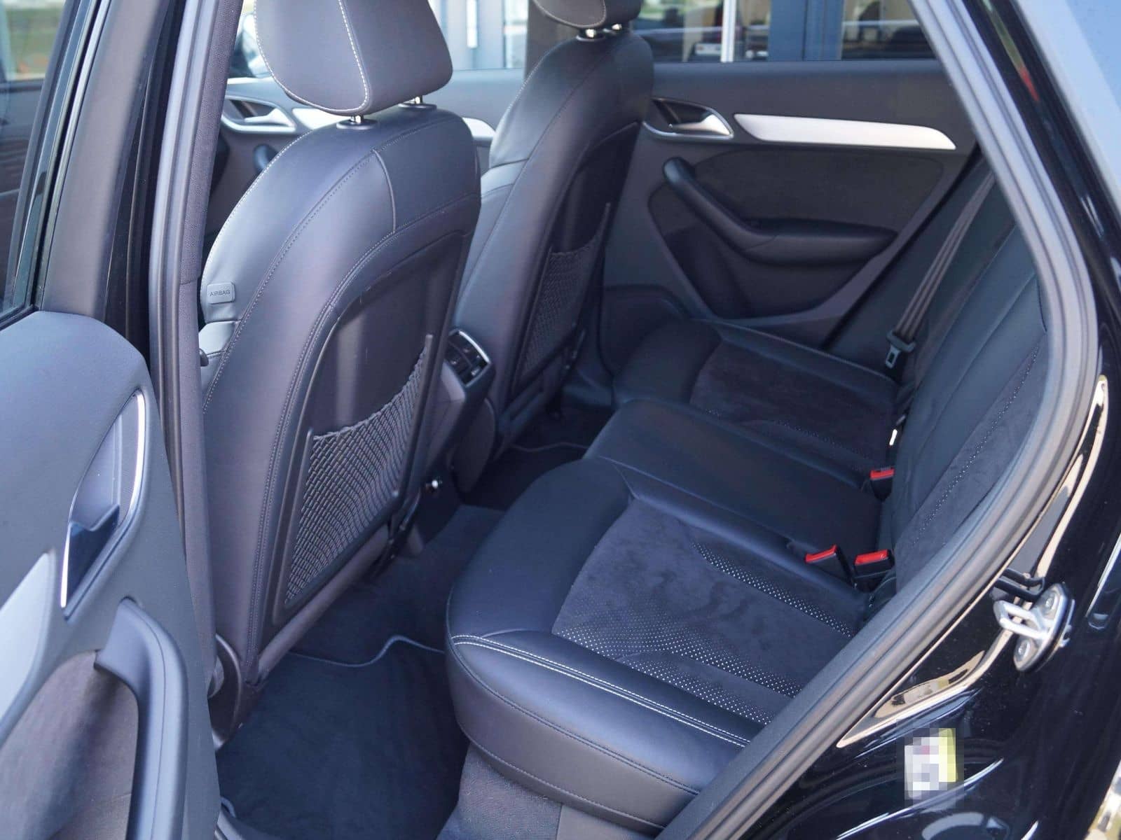 Audi Q3 sport quattro foto 12