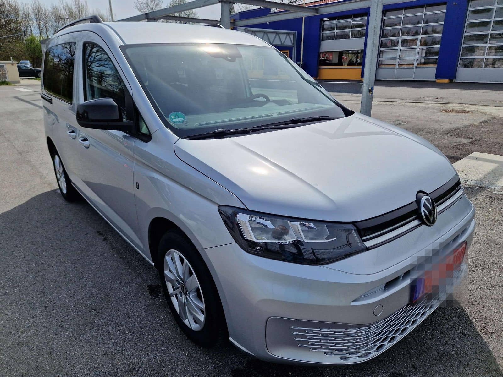 Volkswagen Caddy 1,5 TSI  Life  Anhängerkupplung Klima Temp foto 11