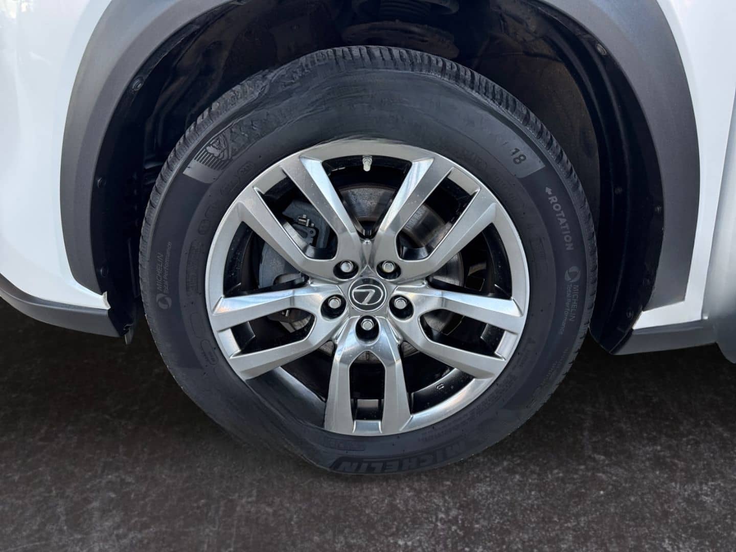 Lexus NX 300h Amazing Edition *Bi-LED*Soundsystem*SHZ* foto 22